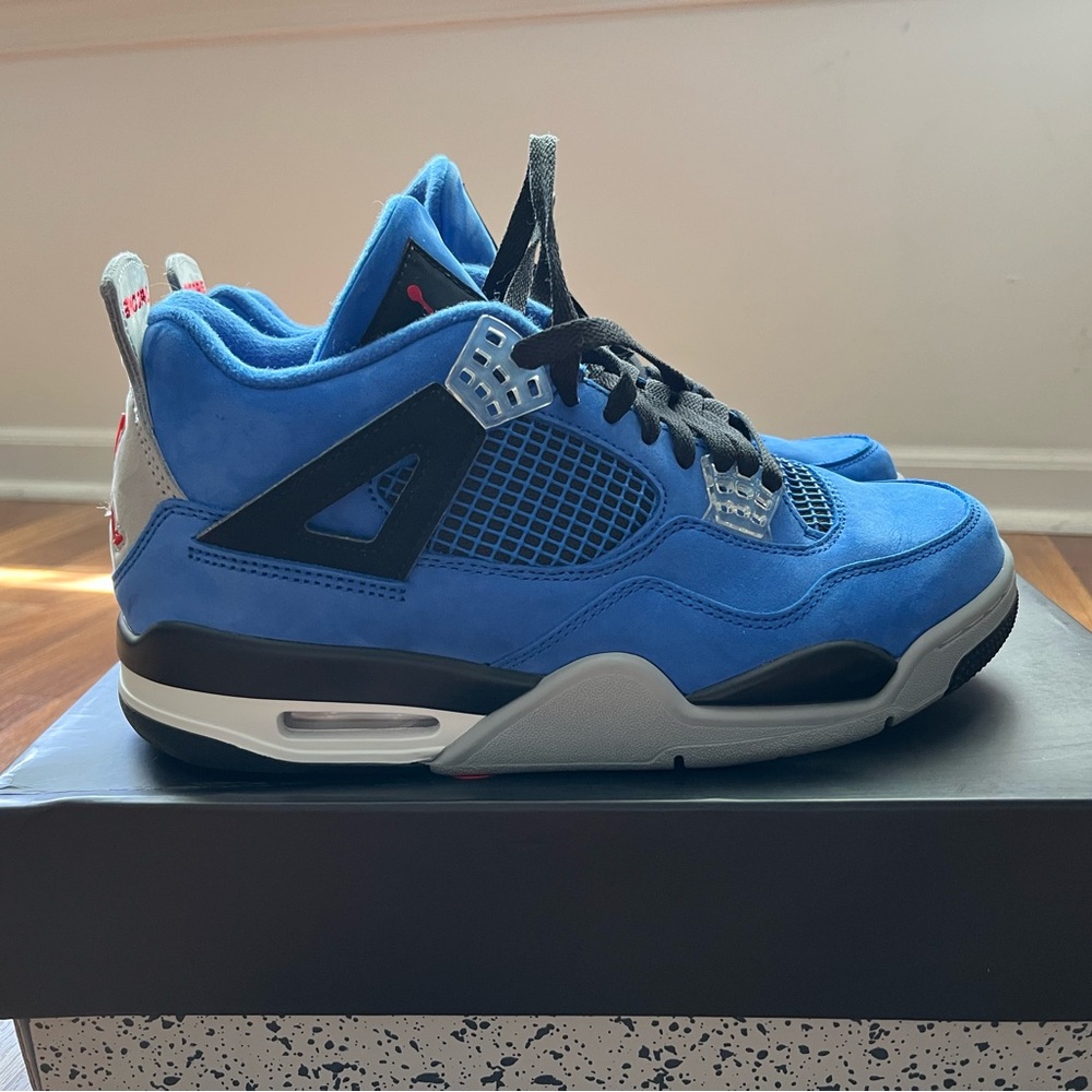 Air Jordan 4 Encore. OFFERS WELCOME